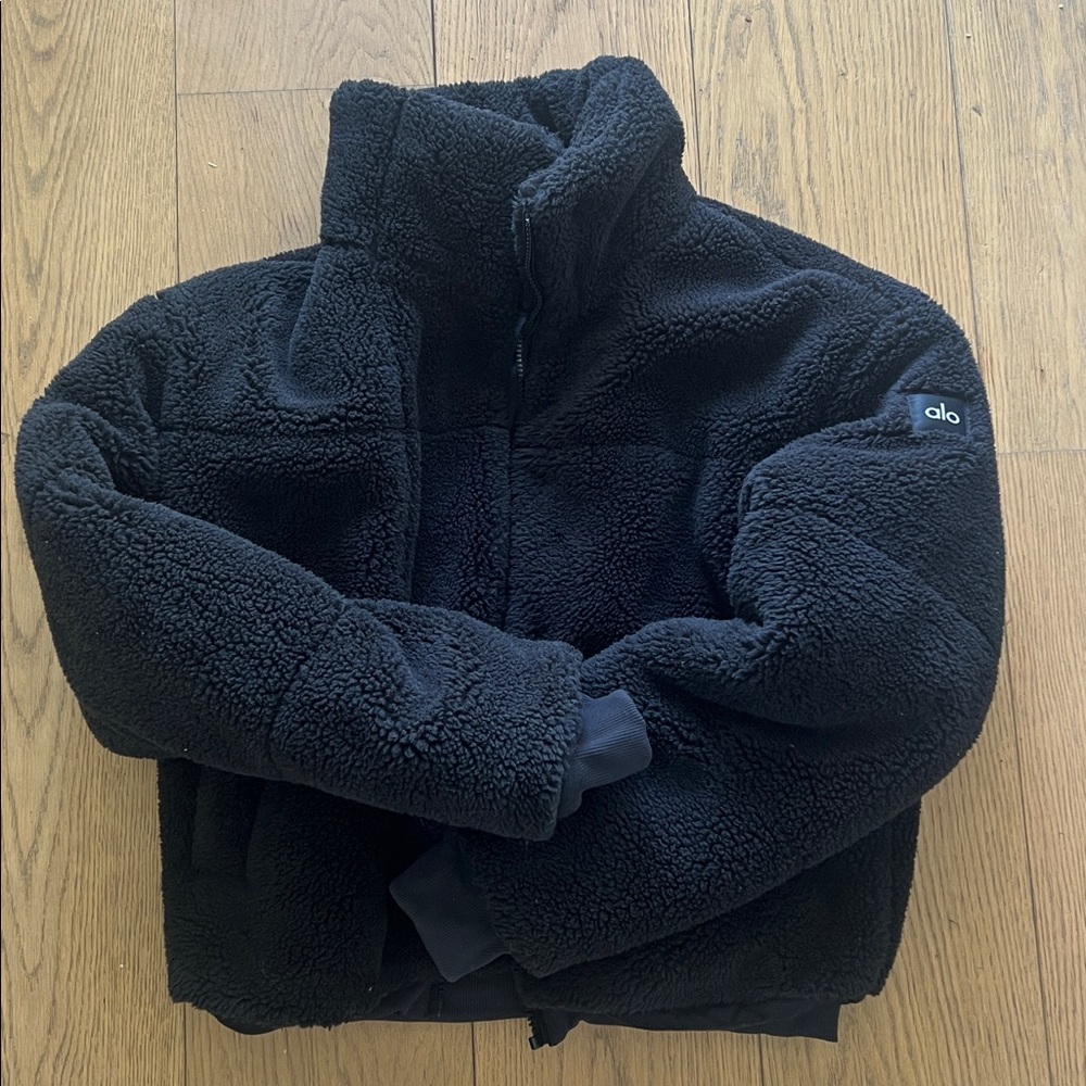 Alo Yoga Black Sherpa Fleece Jacket